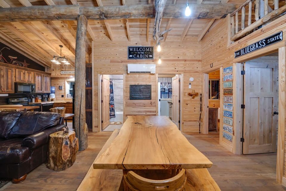 Share memorable meals and engaging conversations.