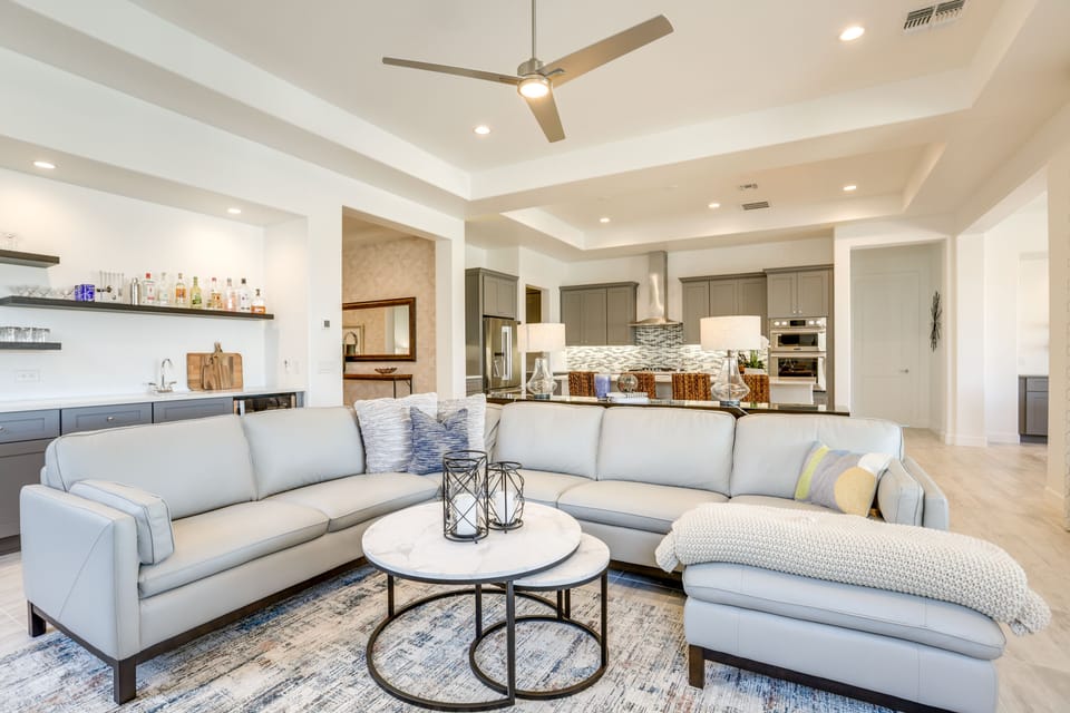 Living Room | Free WiFi