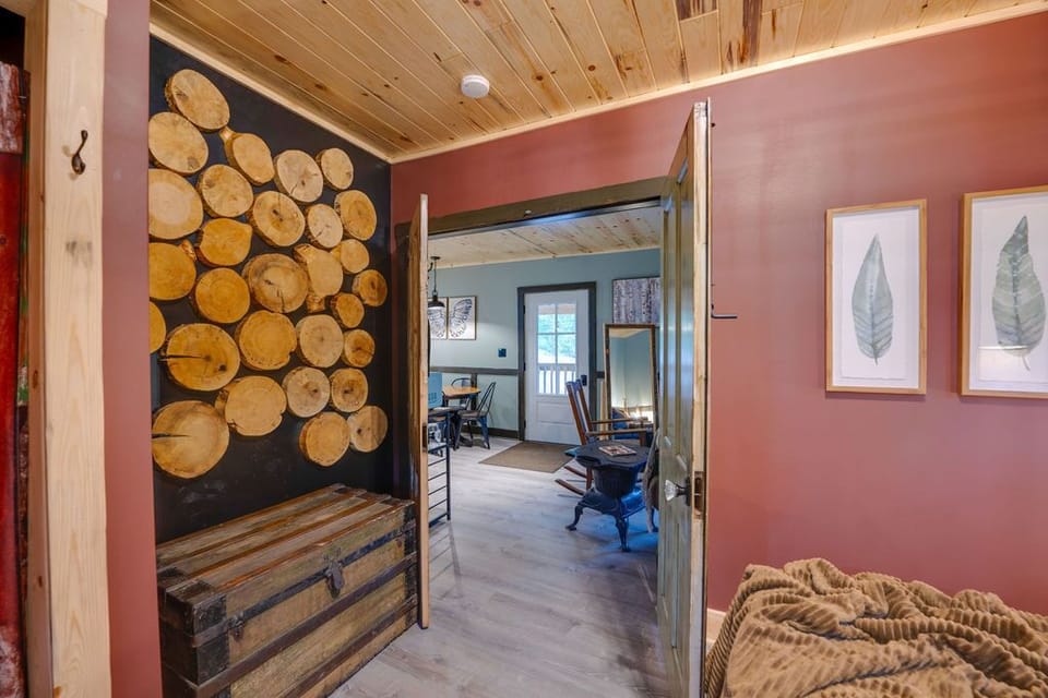 Every corner of our cabin is adorned with unique artwork and tasteful décor.
