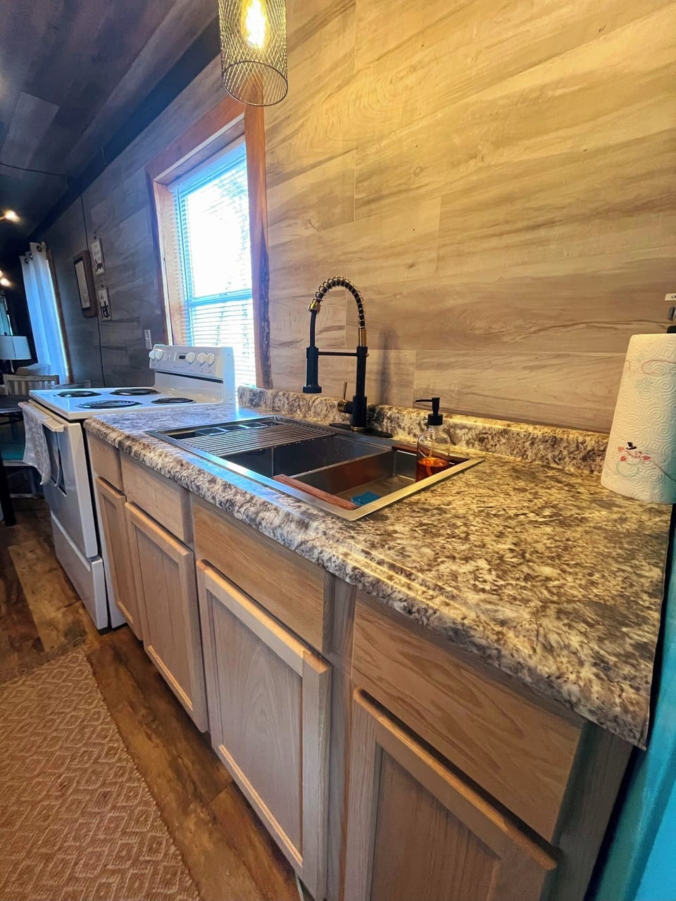 Full Kitchen 