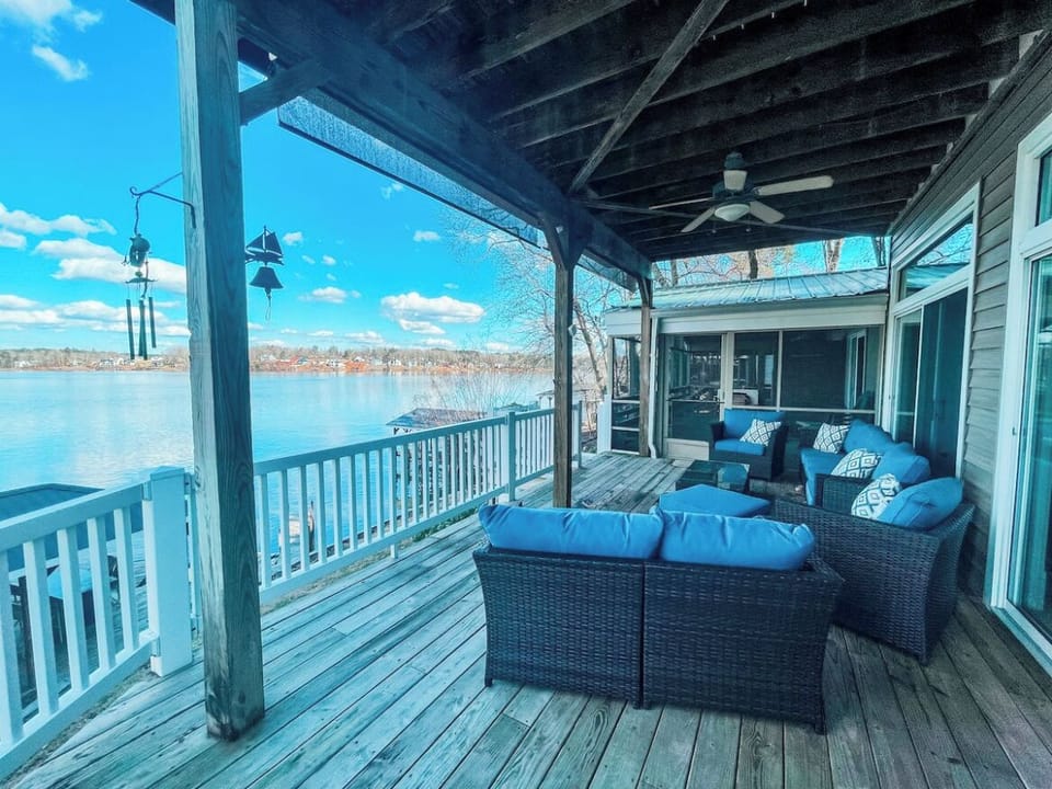 Deck off main level