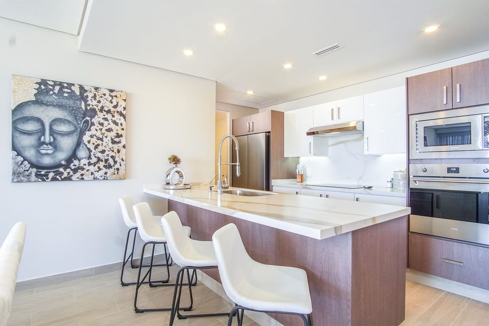 Kitchen counter