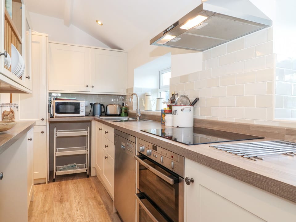 Fridge, dishwasher, electric kettle, toaster