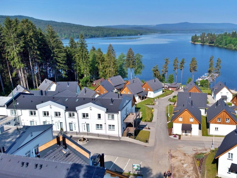 Water, Sky, Building, Blue, Azure, Tree, House, Lake, Landscape, Leisure