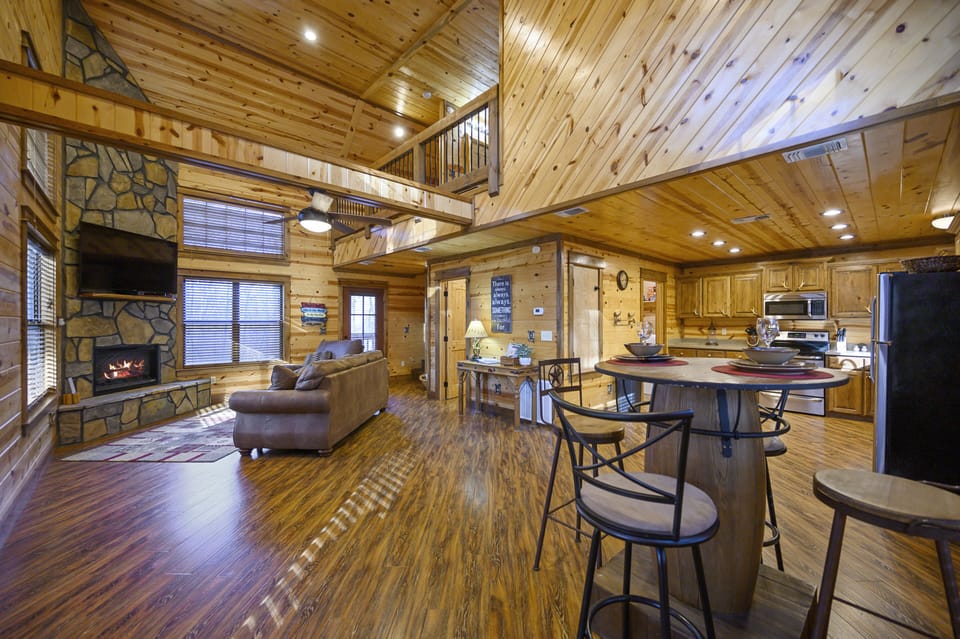 The cozy but spacious cabin gives guests room to snuggle up — or spread out! 