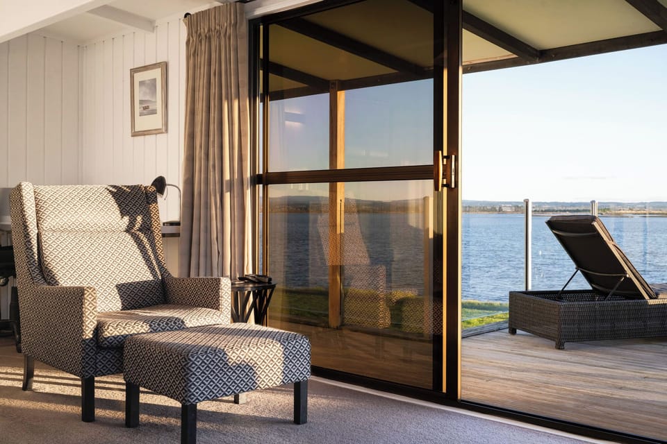 690 Pukehina - Holiday Home - Living Room View (1)