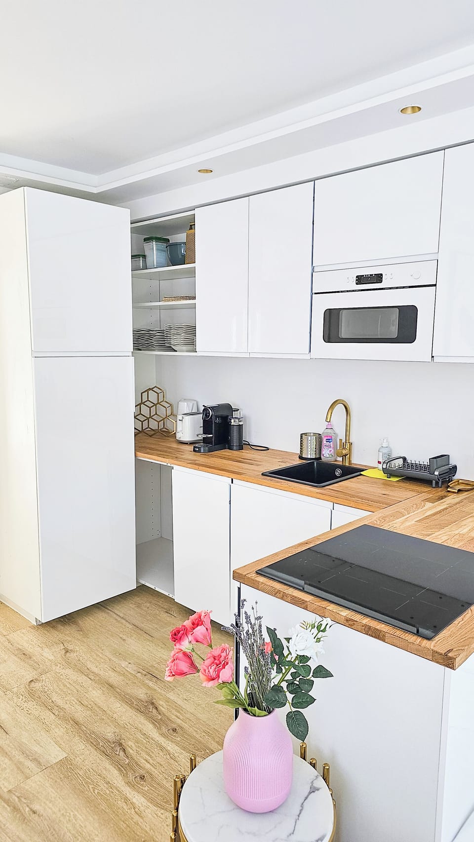 Luxury Condo | Private kitchen | Full-size fridge, microwave, oven, stovetop