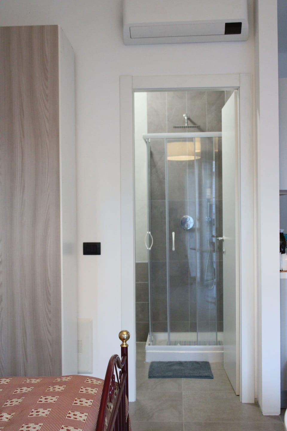 Standard Double or Twin Room | Desk, laptop workspace, free WiFi, bed sheets