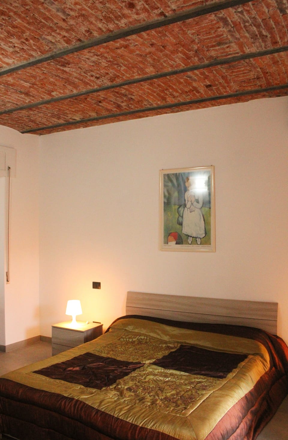 Standard Double or Twin Room | Desk, laptop workspace, free WiFi, bed sheets
