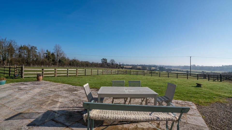Rear Patio and Views, The Old Barn, Bolthole Retreats