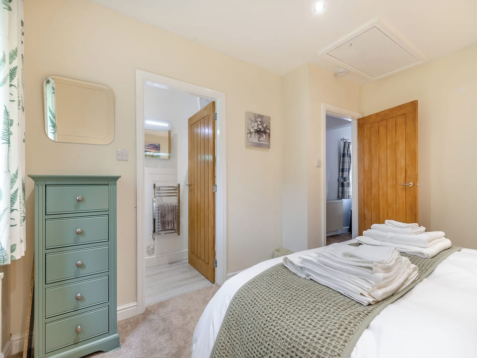 Double bedroom | Woodlands Barn, Chinley