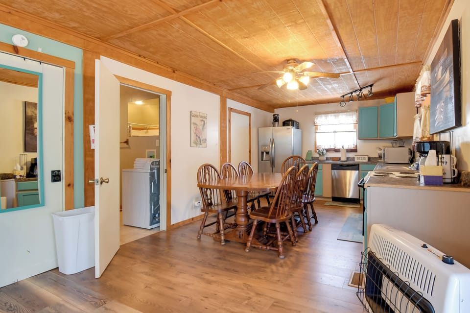 Kitchen & Dining Area | 1st Floor