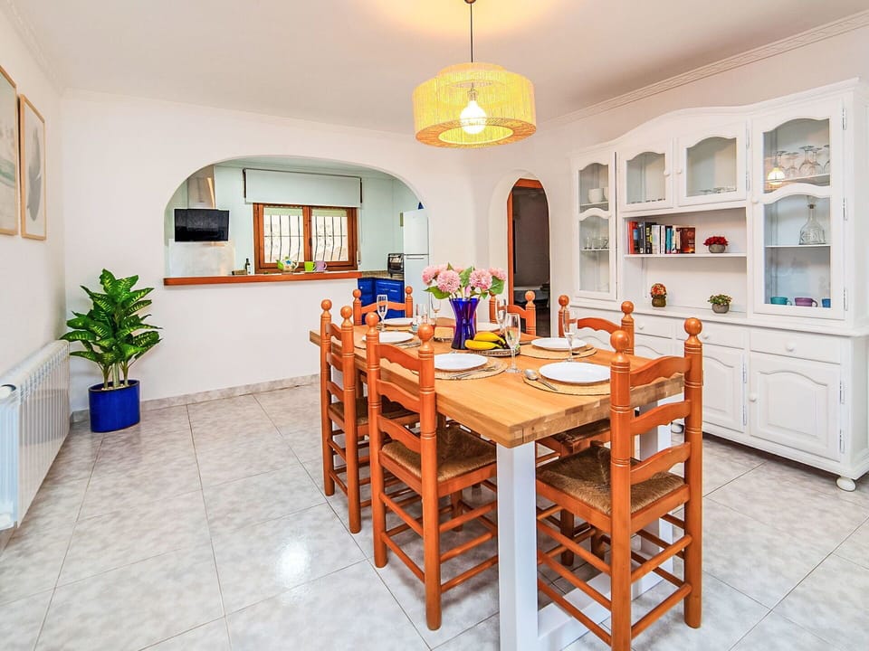 Furniture, Interior Design, Wood, Flooring, Ceiling, Table, Floor, Room, Lighting, Kitchen & Dining Room Table