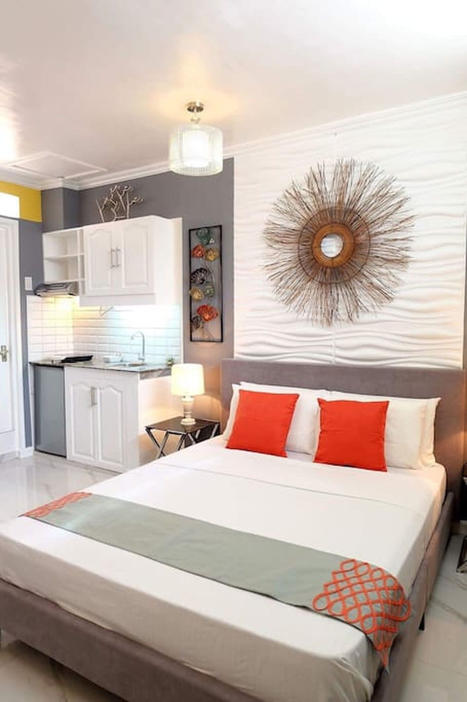 Premier Studio | Minibar, individually decorated, individually furnished, free WiFi