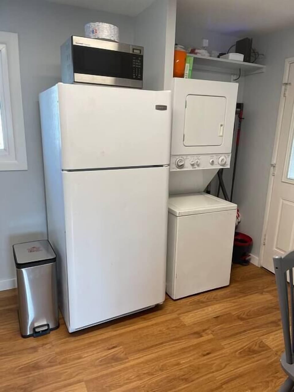 Kitchen with washer and dryer access