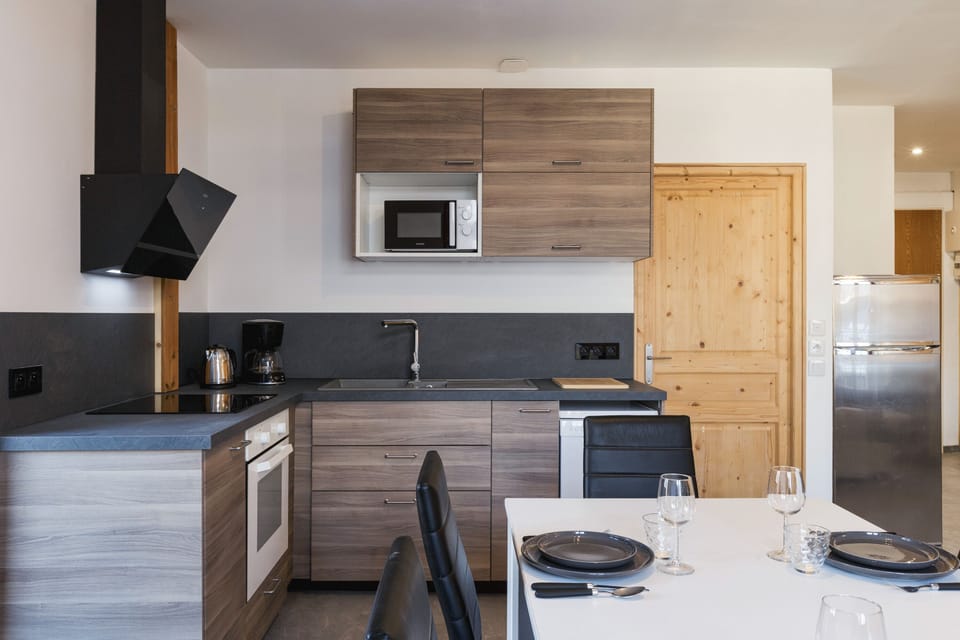 Kitchen and dining area