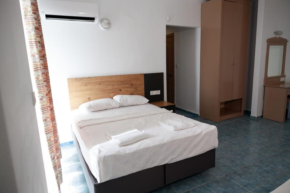 Standart Oda | Laptop workspace, WiFi, bed sheets