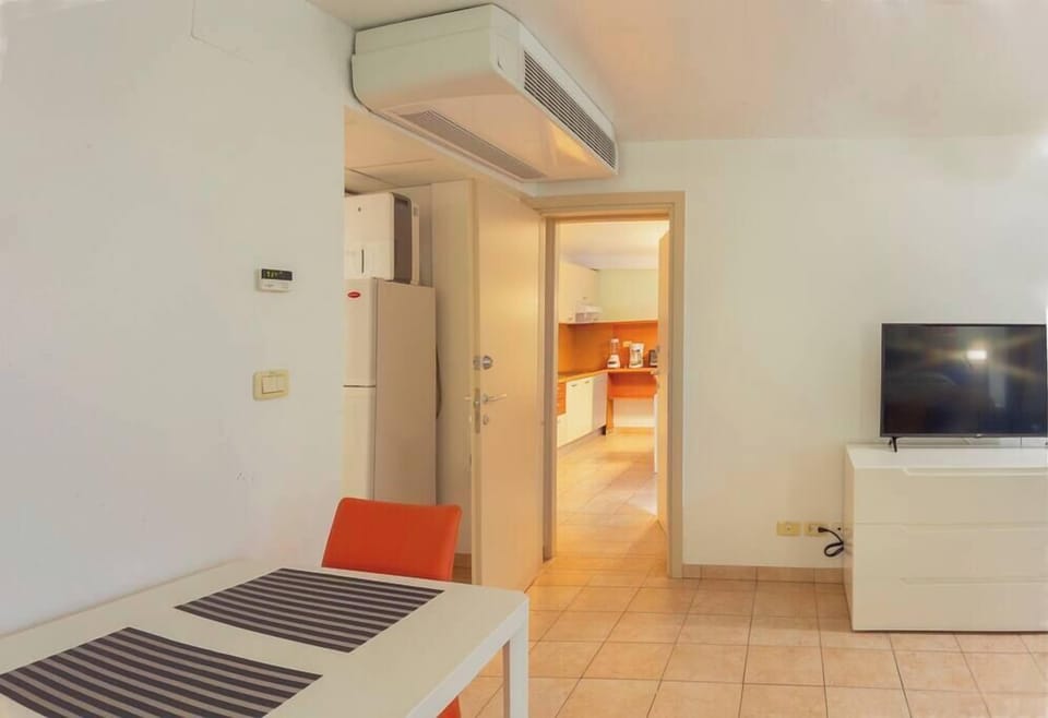 Ideal for families or friends traveling together, this unique setup combines a spacious one-bedroom condo with an adjoining studio for the perfect blend of privacy and togetherness.
