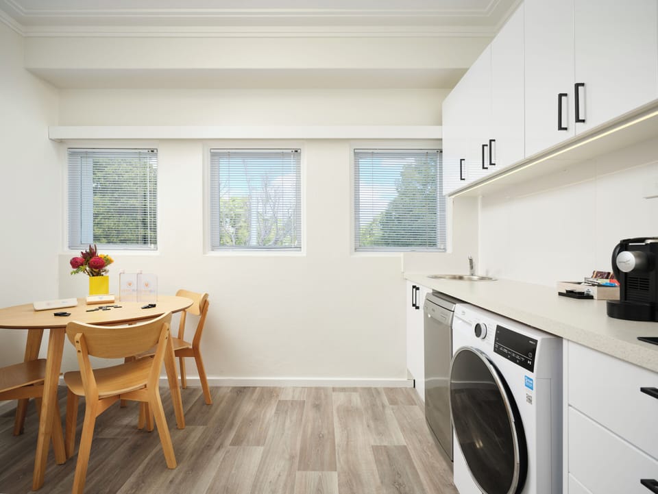 Studio | In-room safe, desk, free WiFi, bed sheets