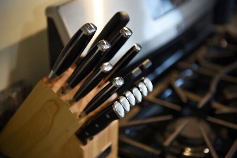 Sharp Cuisinart knives ready for your culinary creations.
