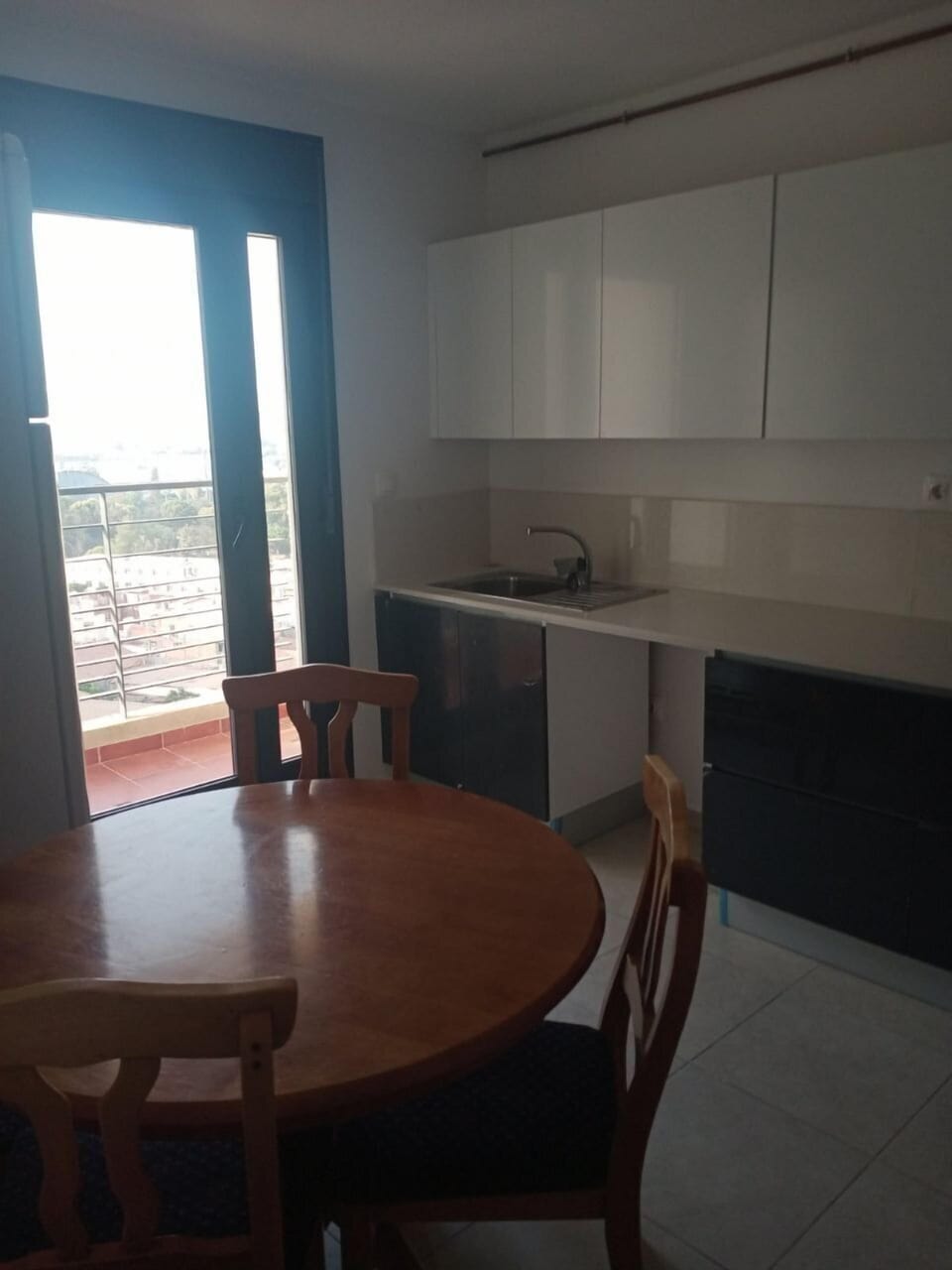 Comfort Apartment | Private kitchen | Cookware/dishes/utensils