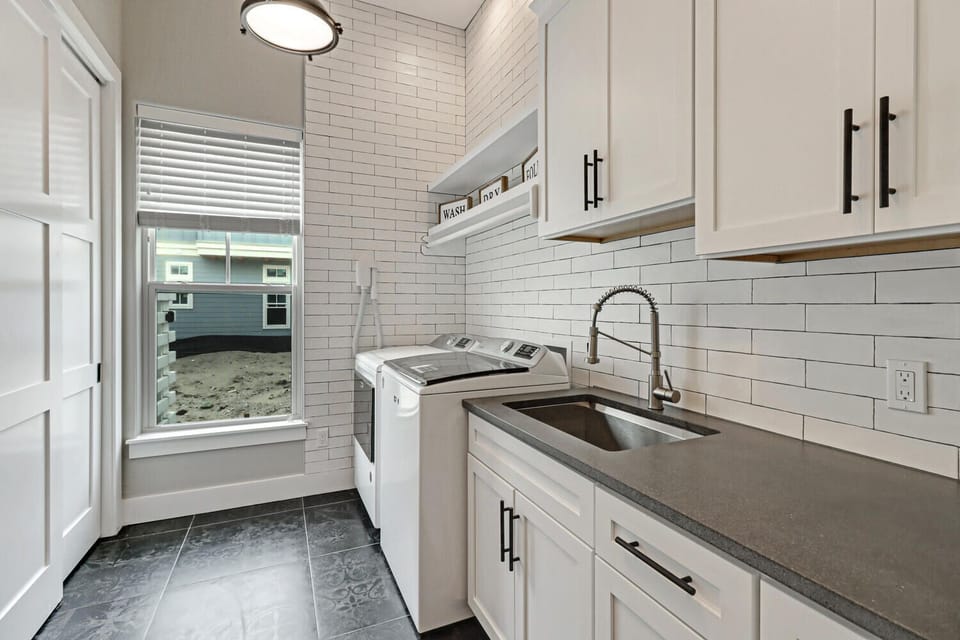 Laundry Room, 1st Floor