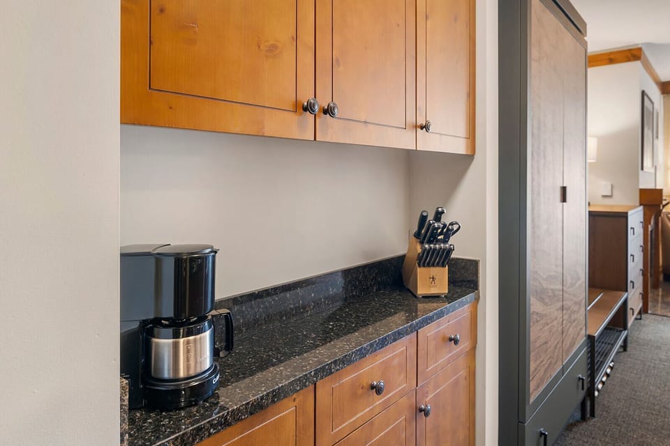 Kitchenette