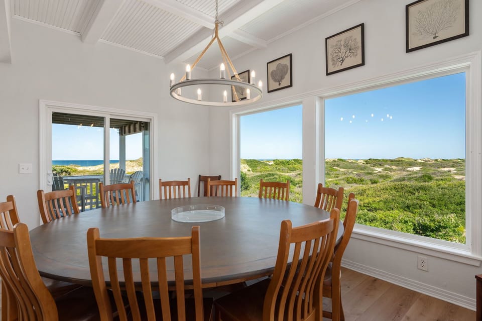 Extra Large Round Dining Table with Seating for 12
