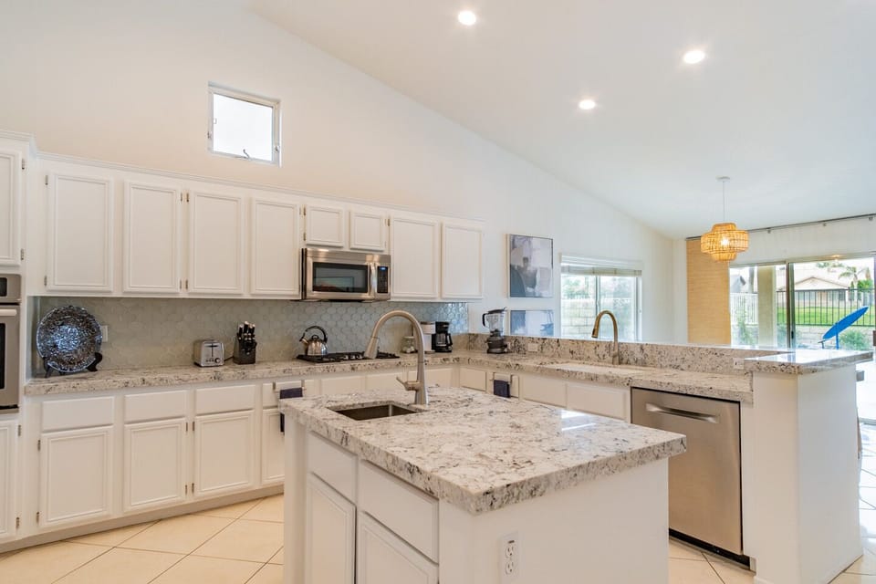 Large newly remodeled kitchen stocked with all the cookware you need! 