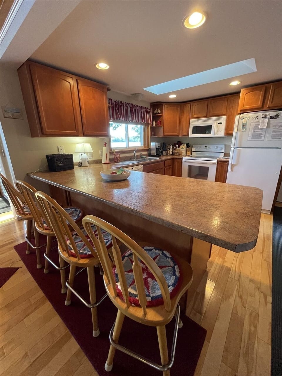 Villa, 4 Bedrooms | Private kitchen | Coffee/tea maker, fridge, oven, toaster