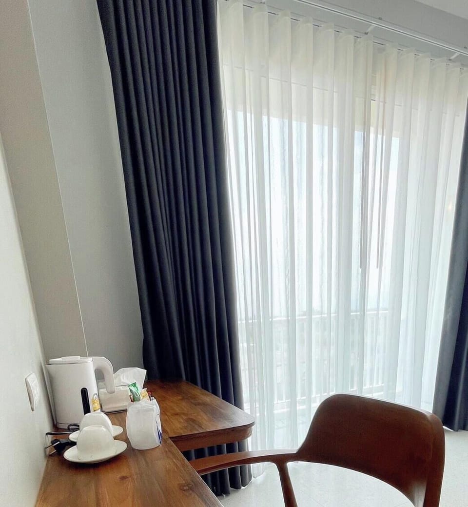 Standard Double Room, Non Smoking | Dining
