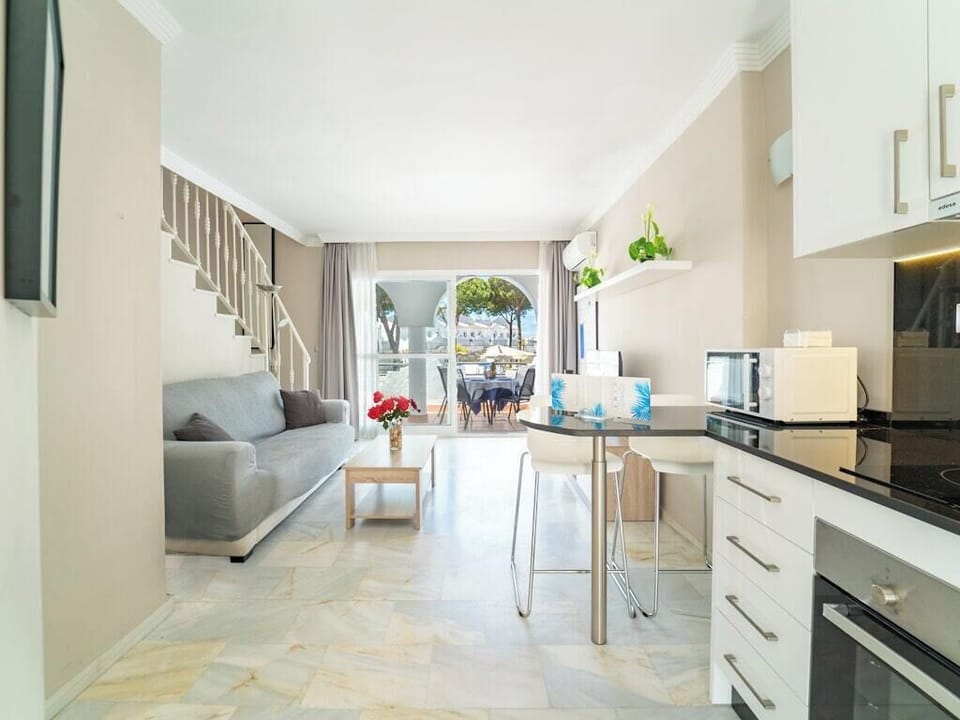 Apartment, 2 Bedrooms, Terrace | Private kitchen | Coffee/tea maker, highchair