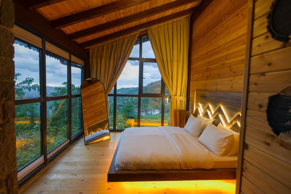 Family Villa | Egyptian cotton sheets, premium bedding, down comforters