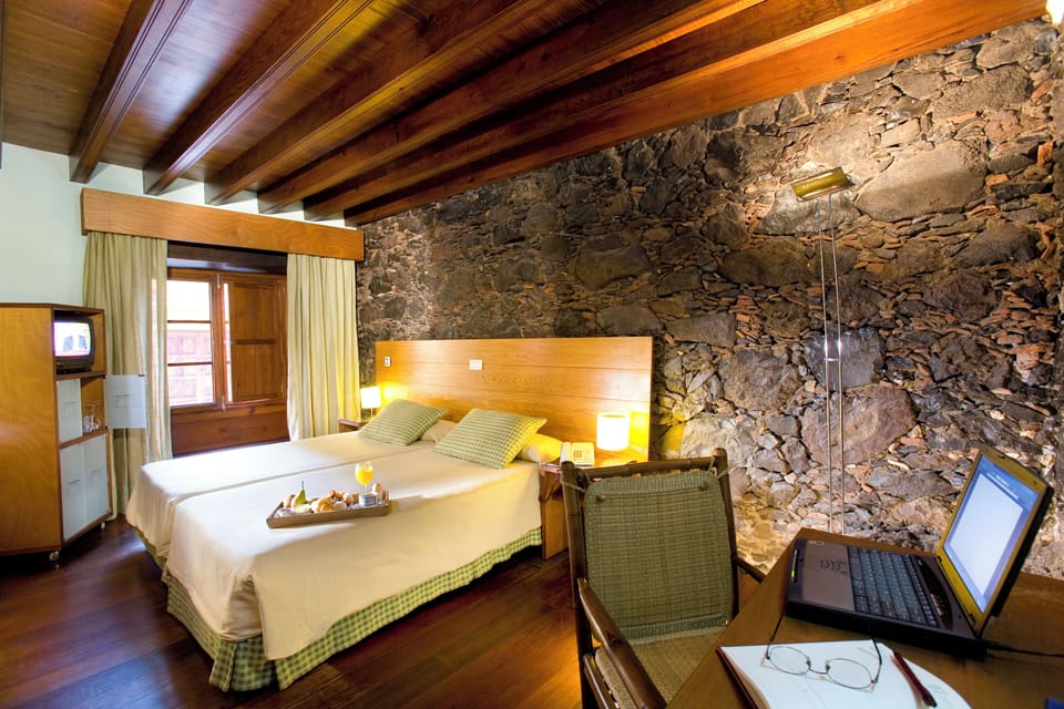 In-room safe, rollaway beds (surcharge), WiFi (free), bed sheets