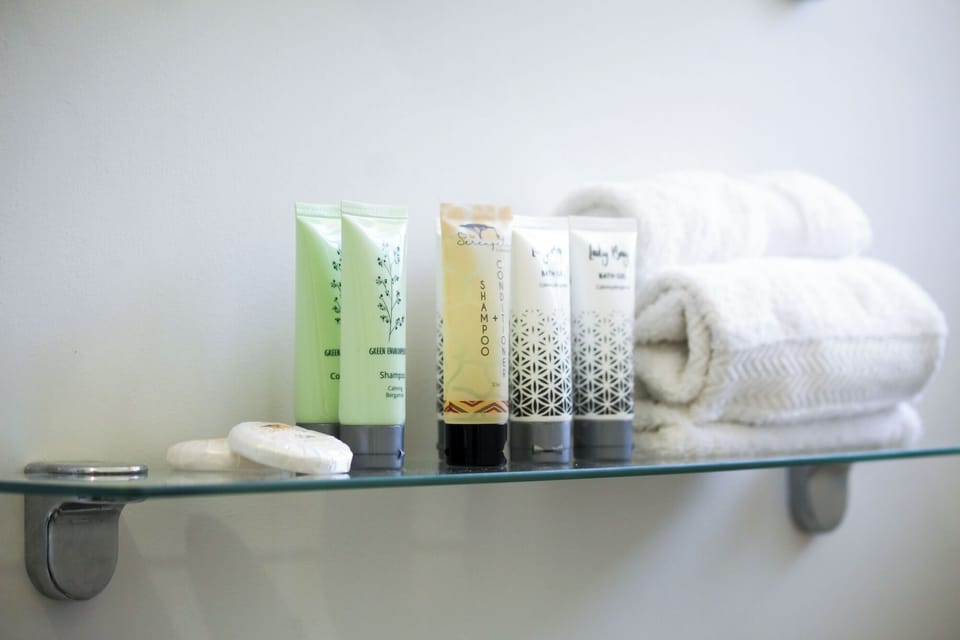 To get you started, we provide a small selection of basic supplies and welcome amenities upon check-in. These typically include essentials such as toilet paper, soap, shampoo, and a few other household basics. Please note that these items are provided as a complimentary starter pack and are not replenished throughout your stay