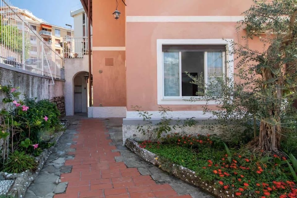 Entrance -CASA IDA-Affitti Brevi Italia 