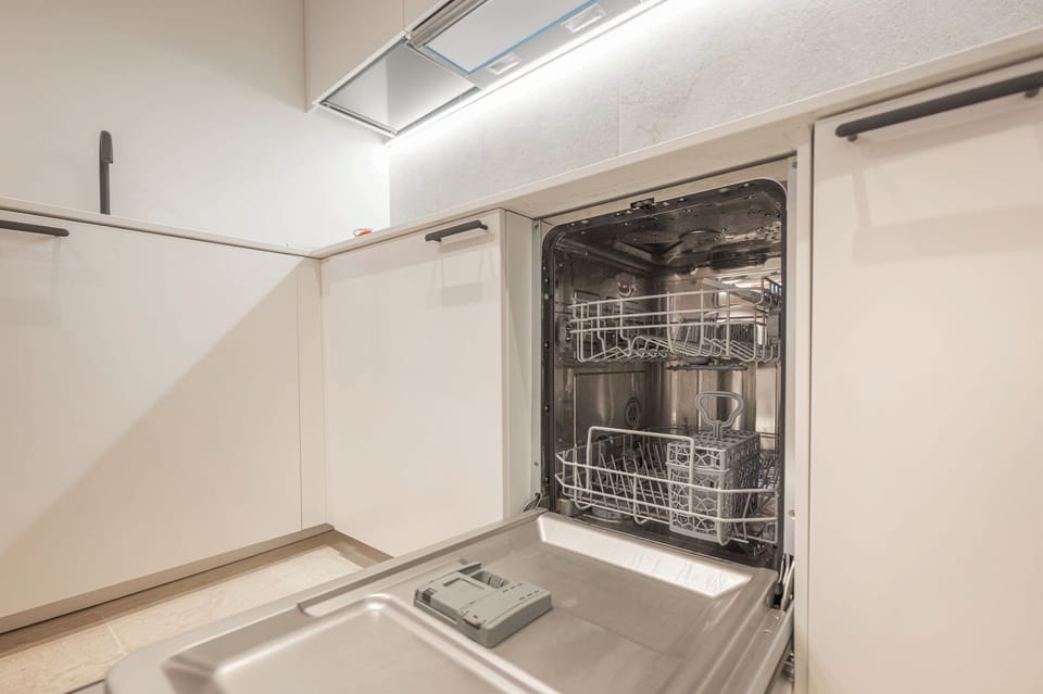 Comfort Apartment | Private kitchen | Coffee/tea maker, full-size fridge, dishwasher, electric kettle