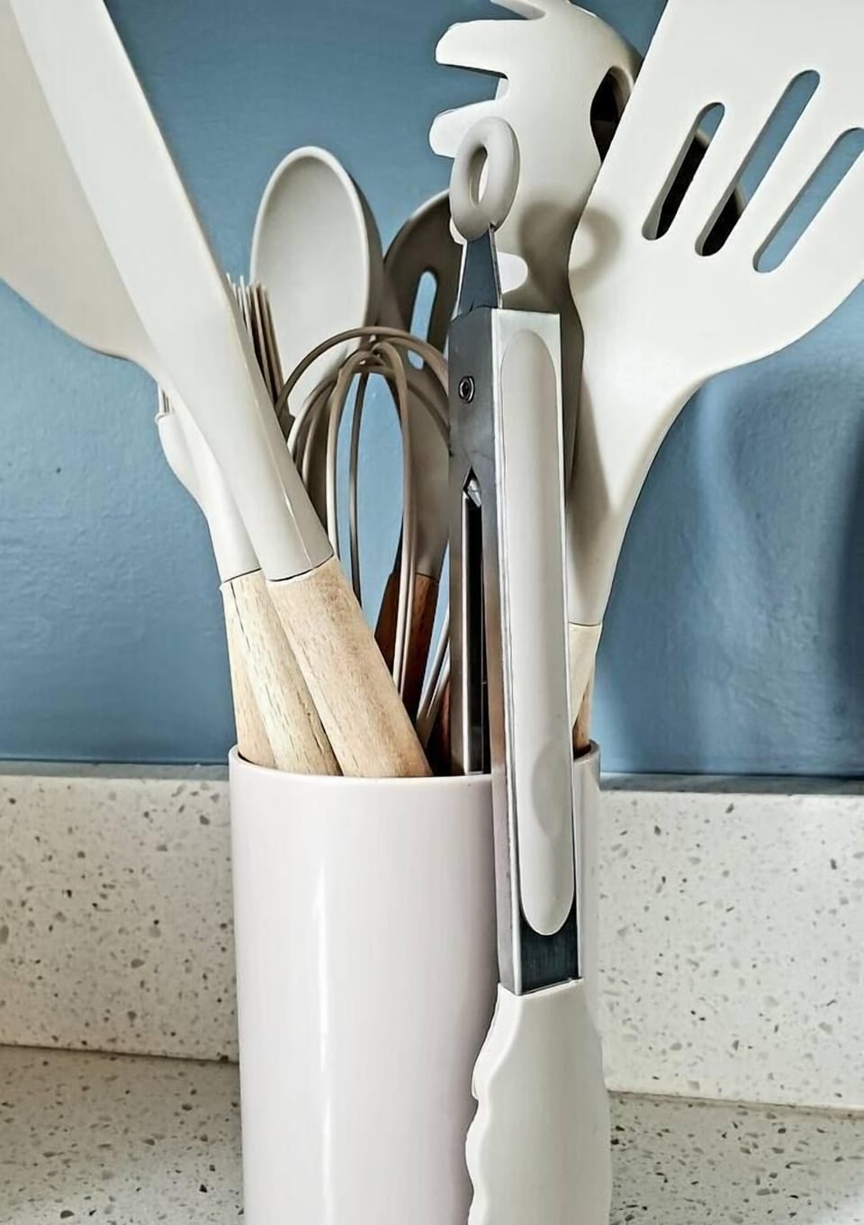 Fully stocked kitchen and fast Wi-Fi for your streaming and serving. 