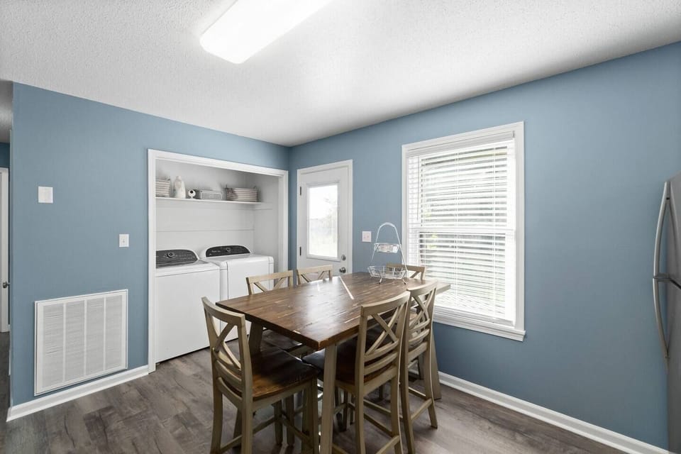 Washer and Dryer Included. Quiet neighborhood close to everything.