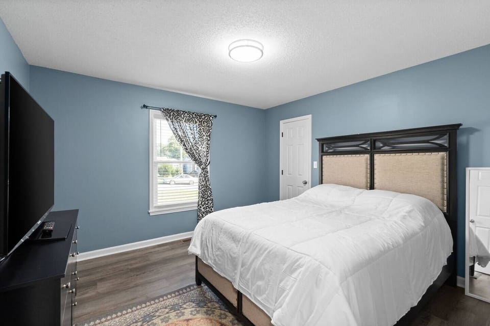 Our cleaning staff go the extra mile to ensure you're comfortable in this our home. Relax and enjoy your stay.