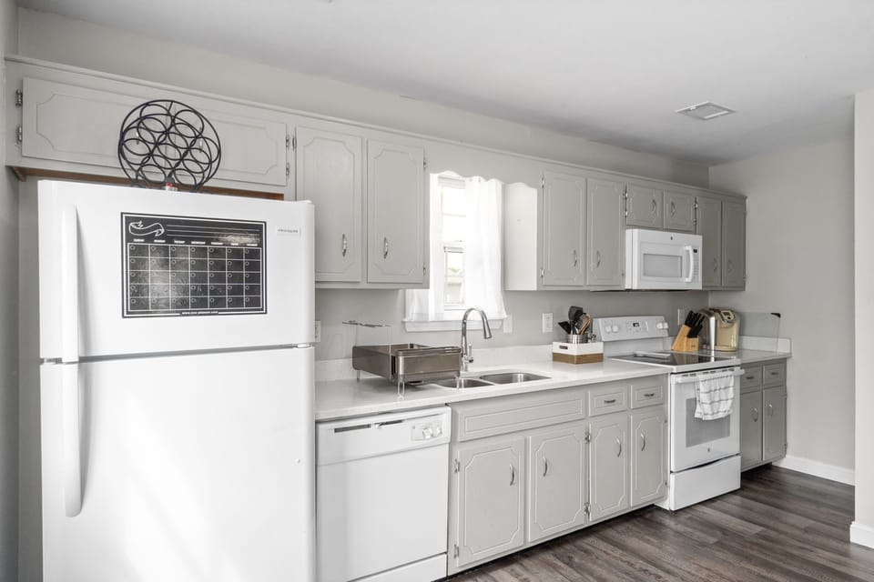 All appliances, amenities, silverware, dinnerware, cookware and accommodations have been considered and covered so all you need to worry about is family, friends, work or play. We've got the lodging handled. High Speed Internet too!