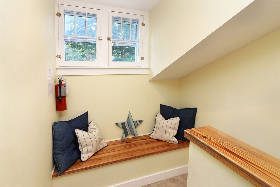 Cute sitting area on the way upstairs