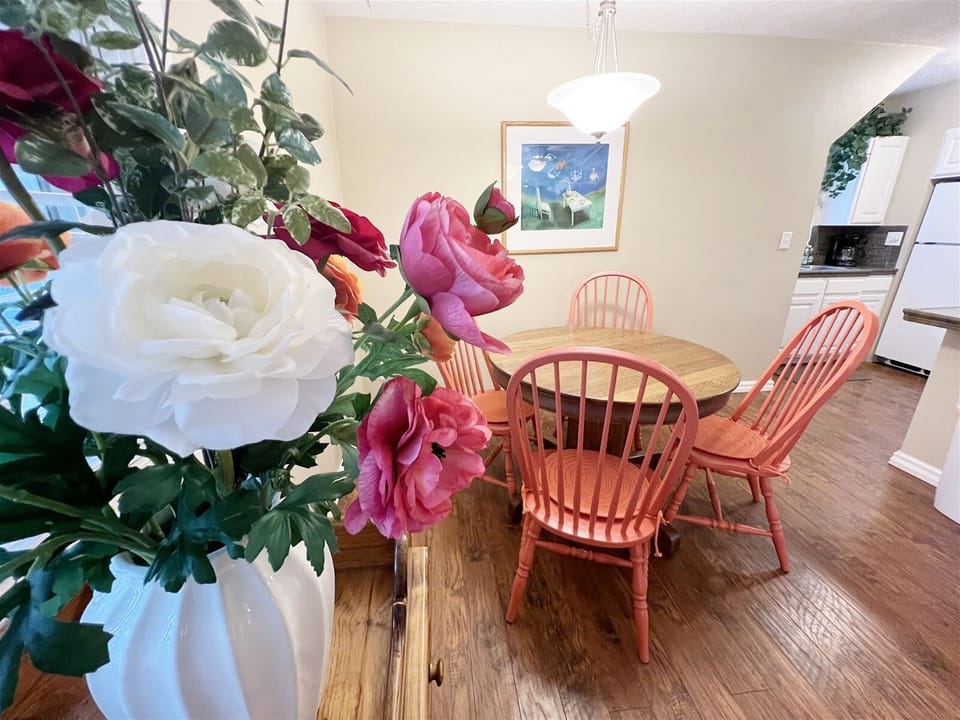 Dining area with seating for four