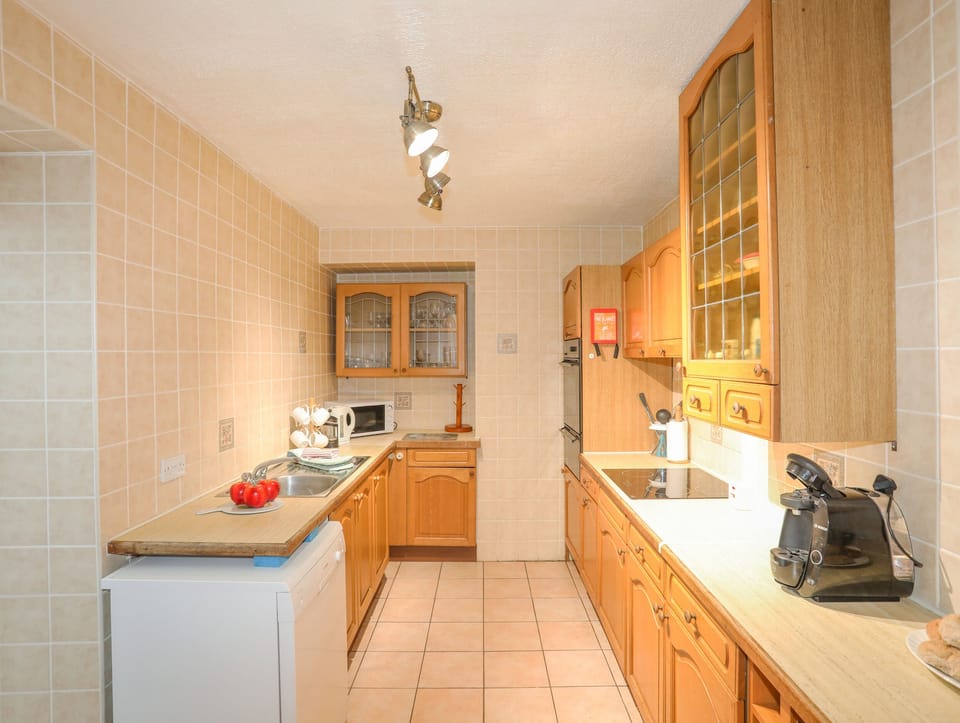 Fridge, dishwasher, electric kettle, toaster