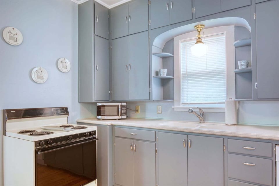 Big window above the kitchen sink