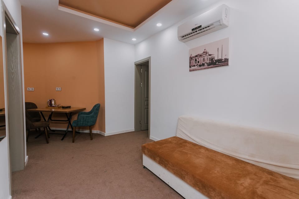 Triple Room | Premium bedding, in-room safe, desk, free WiFi