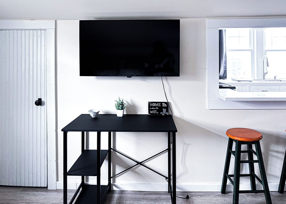 Lounge, work, or play—comfort meets chic.