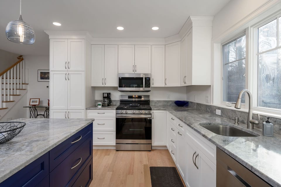 Brand new home with a thoughtfully constructed kitchen - 85 Cockle Drive South Chatham Cape Cod - Ides of Marsh - New England Vacation Rentals