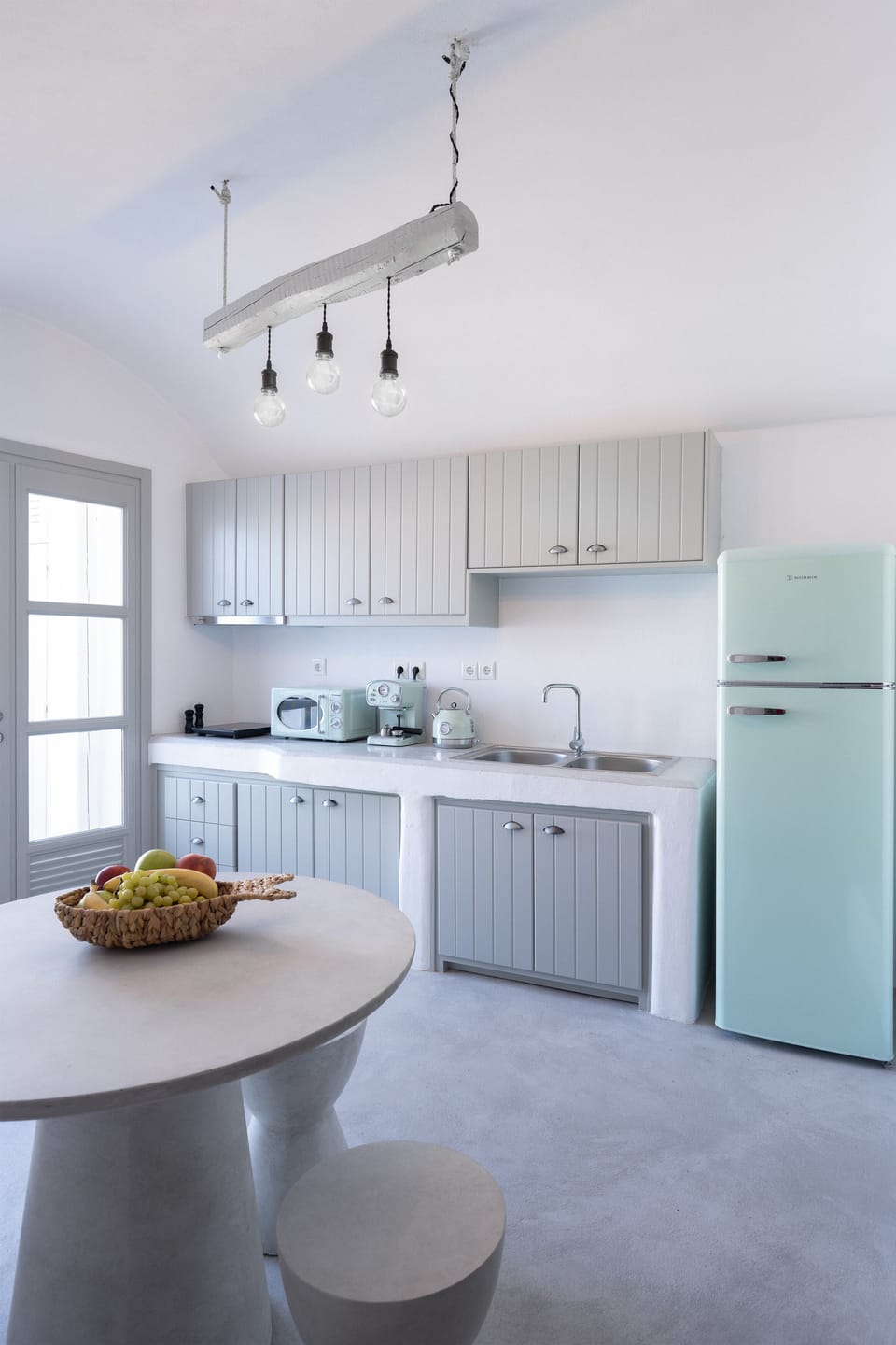 Luxury Villa | Private kitchen | Espresso maker, coffee/tea maker, electric kettle, toaster