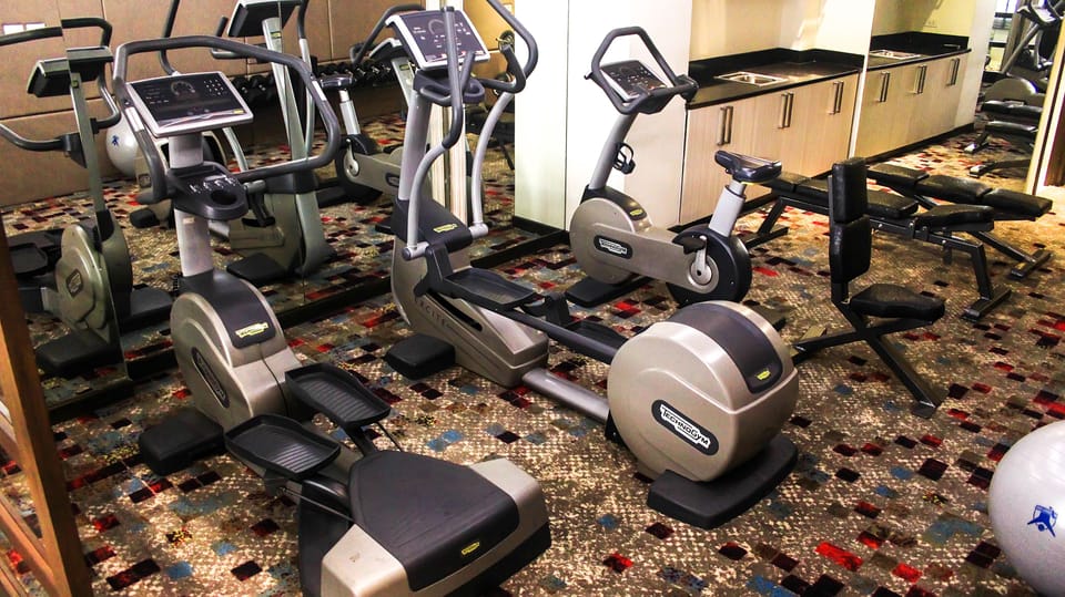 Brentwood Suites Hotel in Manila City
